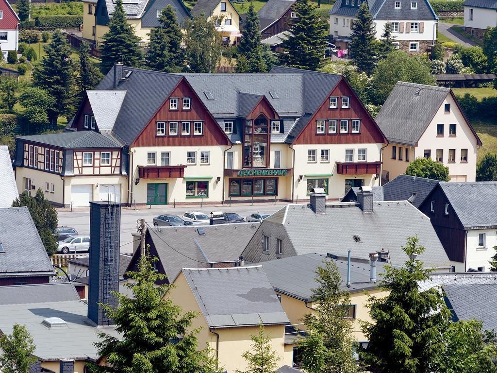 Hotel Sonne Seiffen Buitenkant foto