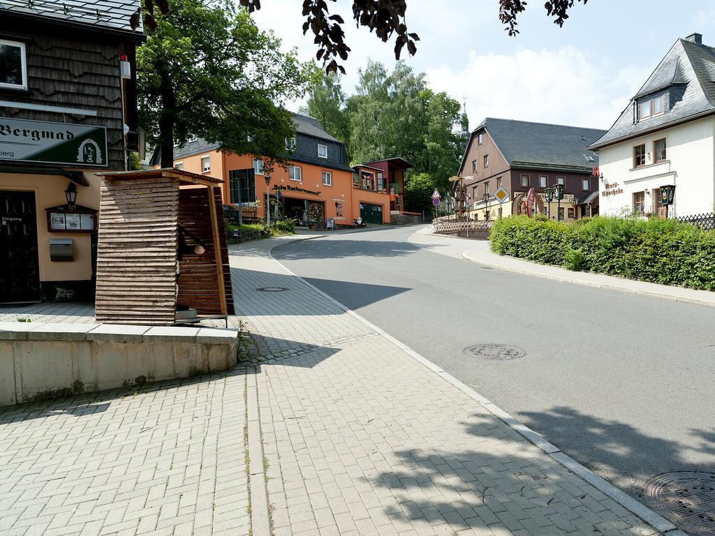 Hotel Sonne Seiffen Buitenkant foto